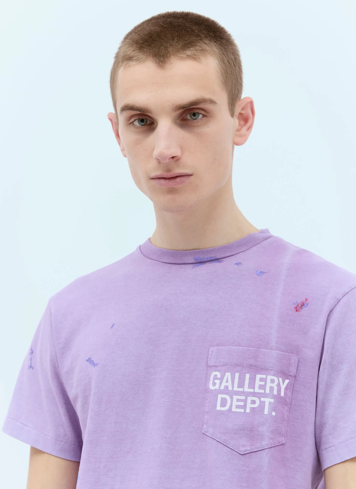 New models in stock! GALLERY DEPT VINTAGE LOGO PAINTED TEE PURPLE Purple ink splashed distressed short sleeves Retro English pocket TEE Purple S-XL Ready-to-wear dyeing Fried salt distressing Hand-sewn plaster bone Very heavy industry Manufacturing dark and light fading technology Hand-splashed ink graffiti Genuine acrylic material